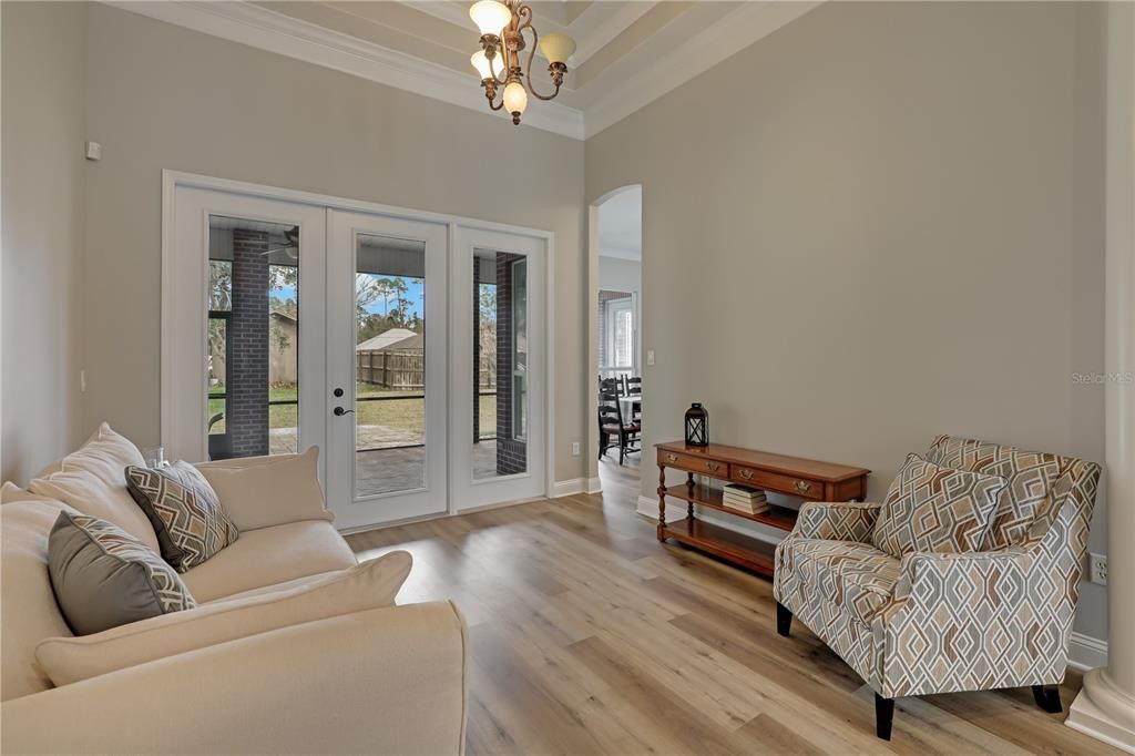 For Sale: $750,000 (5 beds, 4 baths, 3316 Square Feet)