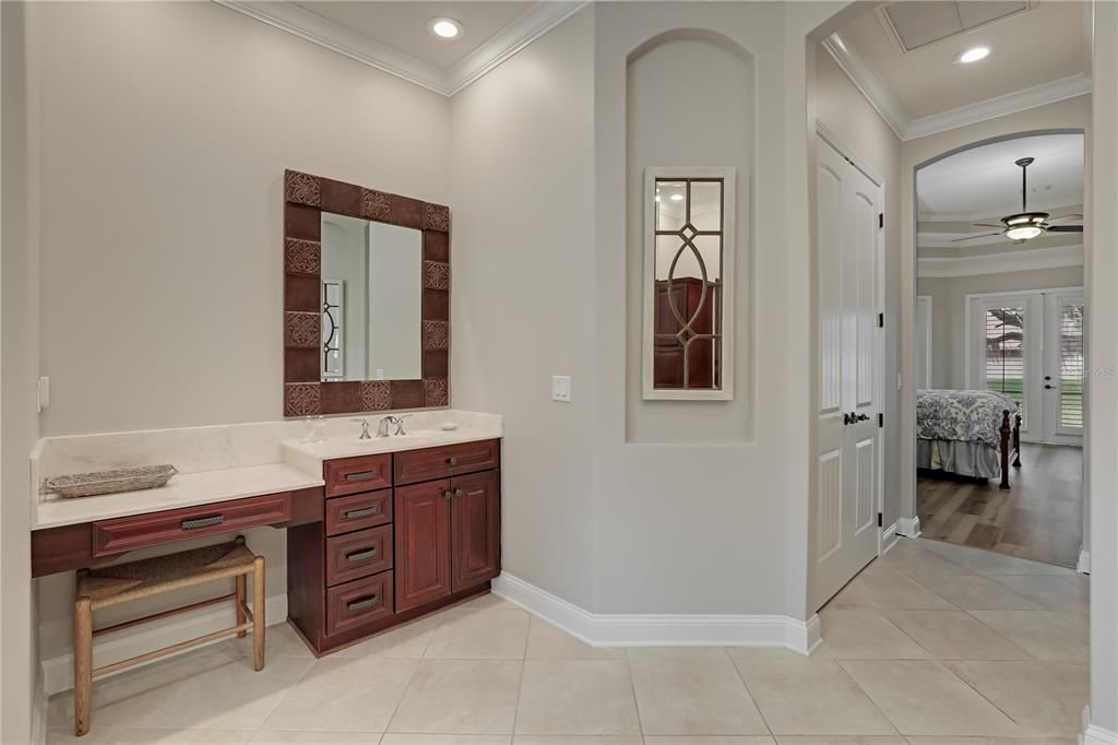 For Sale: $750,000 (5 beds, 4 baths, 3316 Square Feet)