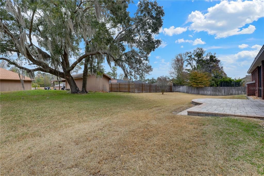 For Sale: $750,000 (5 beds, 4 baths, 3316 Square Feet)
