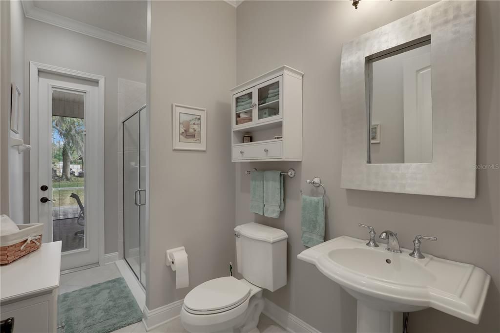 For Sale: $750,000 (5 beds, 4 baths, 3316 Square Feet)