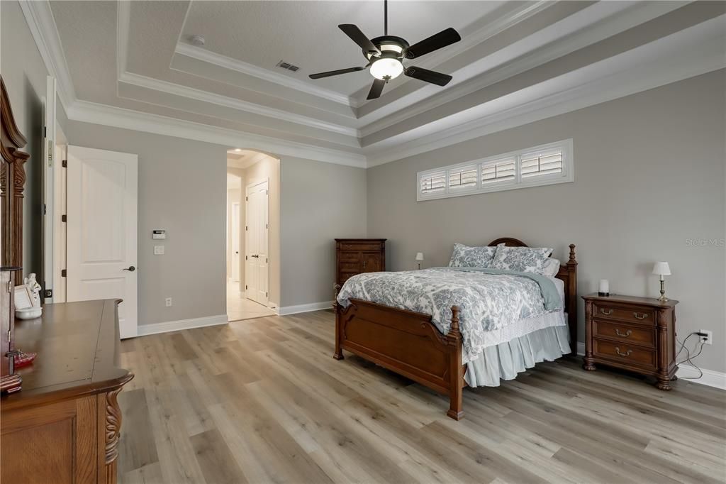 For Sale: $750,000 (5 beds, 4 baths, 3316 Square Feet)
