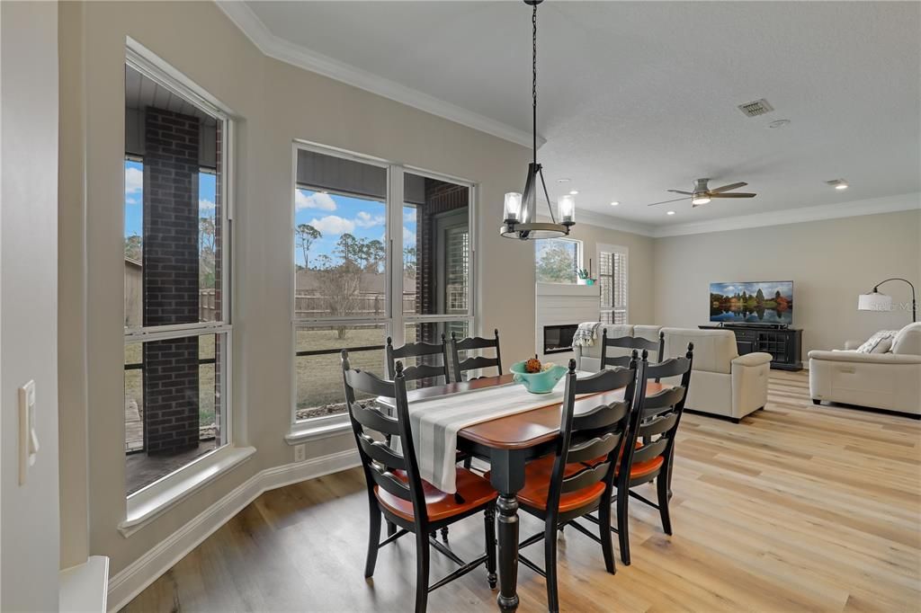 For Sale: $750,000 (5 beds, 4 baths, 3316 Square Feet)
