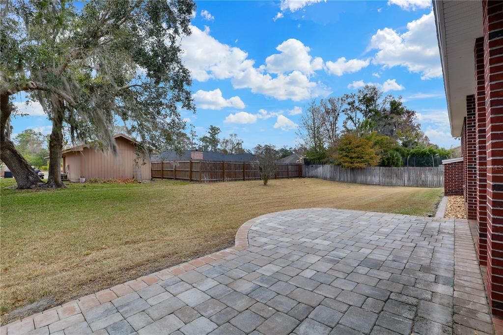 For Sale: $750,000 (5 beds, 4 baths, 3316 Square Feet)