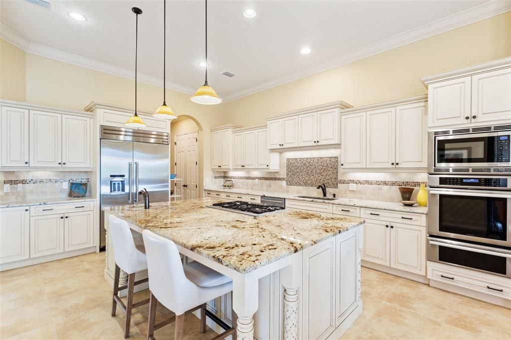For Sale: $1,230,000 (3 beds, 3 baths, 2886 Square Feet)