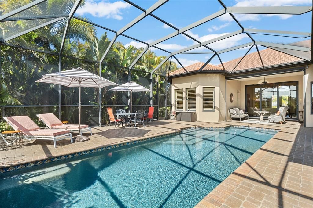 For Sale: $1,230,000 (3 beds, 3 baths, 2886 Square Feet)