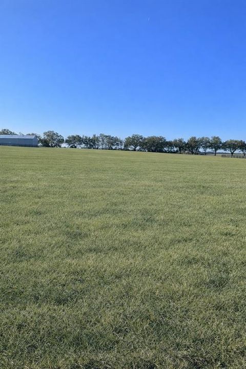 En Venta: $145,000 (3.26 acres)