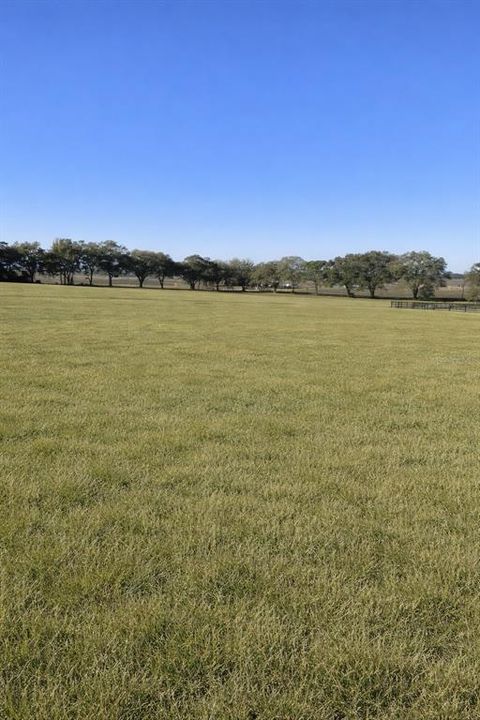 En Venta: $145,000 (3.26 acres)