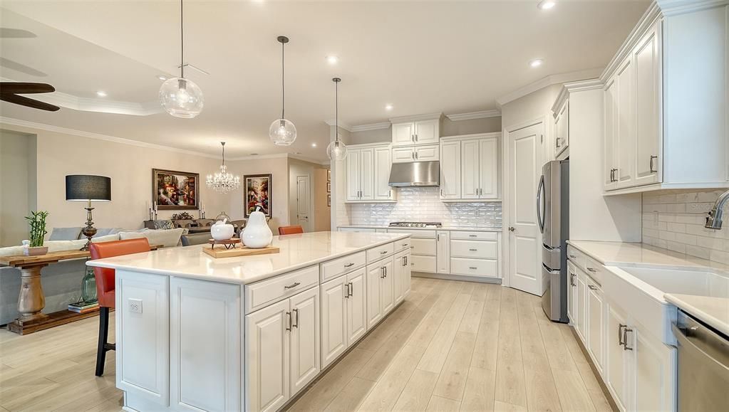 For Sale: $1,520,000 (3 beds, 3 baths, 3025 Square Feet)