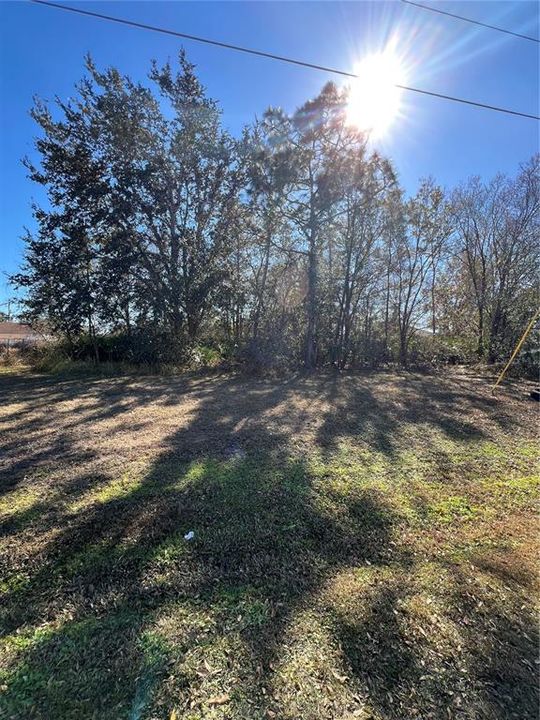 待售: $90,000 (0.18 acres)