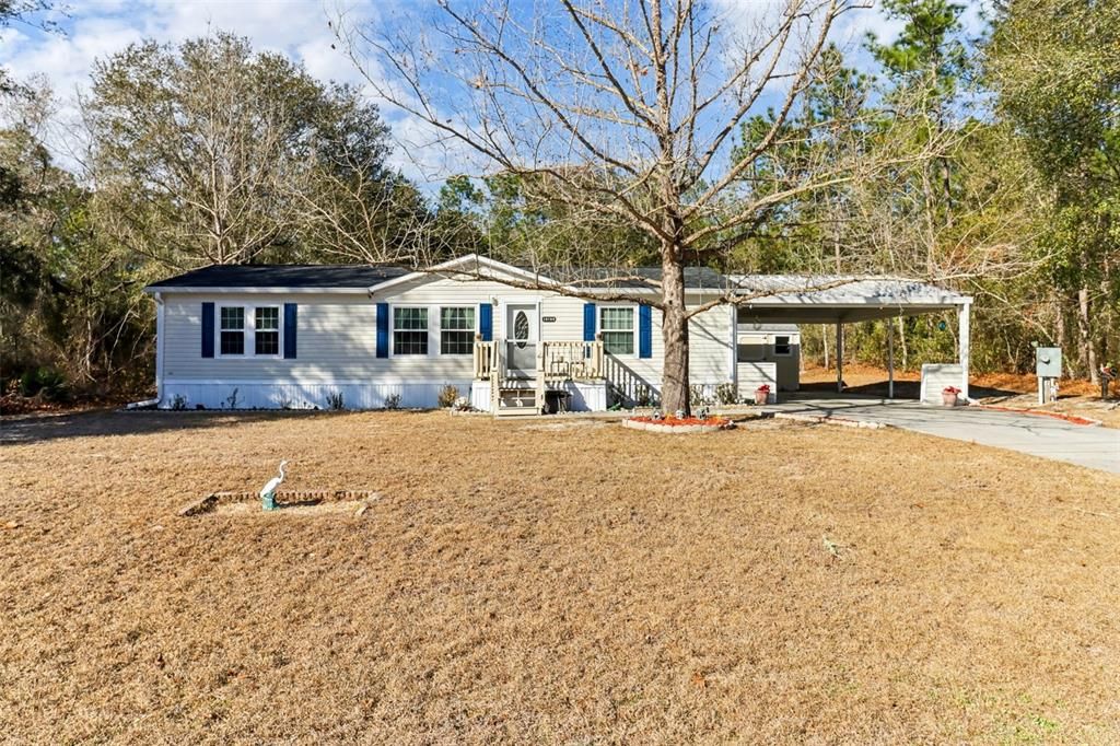 For Sale: $159,900 (3 beds, 2 baths, 1296 Square Feet)