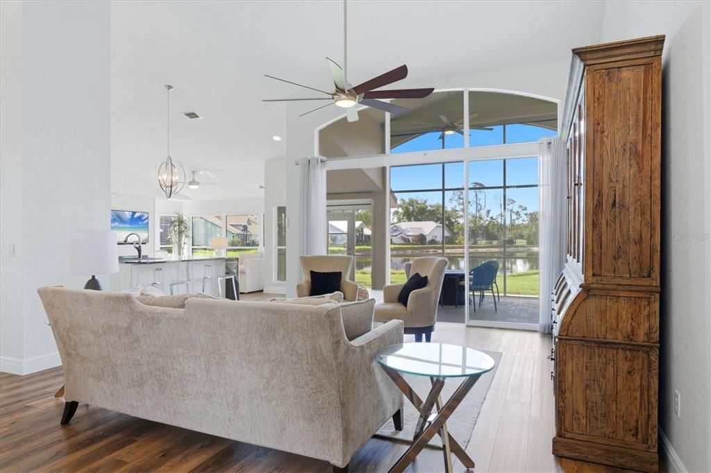 Active With Contract: $399,000 (2 beds, 2 baths, 2029 Square Feet)
