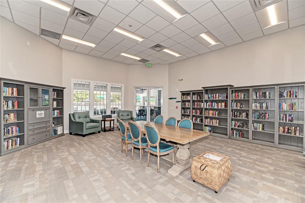 Active With Contract: $399,000 (2 beds, 2 baths, 2029 Square Feet)