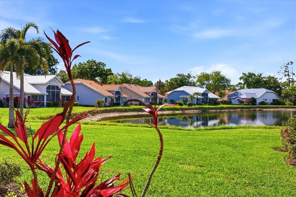 Active With Contract: $399,000 (2 beds, 2 baths, 2029 Square Feet)