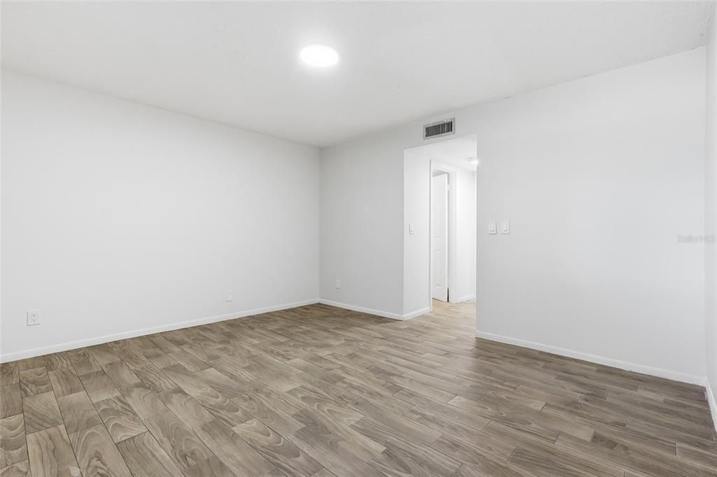 En Venta: $110,000 (2 camas, 2 baños, 1068 Pies cuadrados)