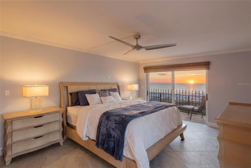 Active With Contract: $1,250,000 (2 beds, 2 baths, 1351 Square Feet)