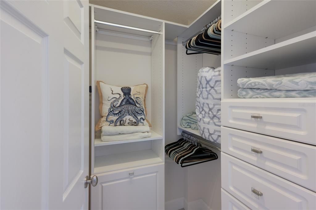 Active With Contract: $1,250,000 (2 beds, 2 baths, 1351 Square Feet)