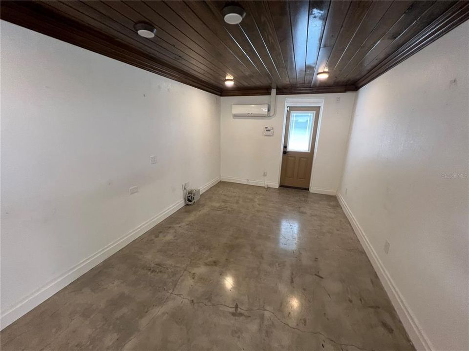 En Venta: $26,112 (0 camas, 0 baños, 768 Pies cuadrados)