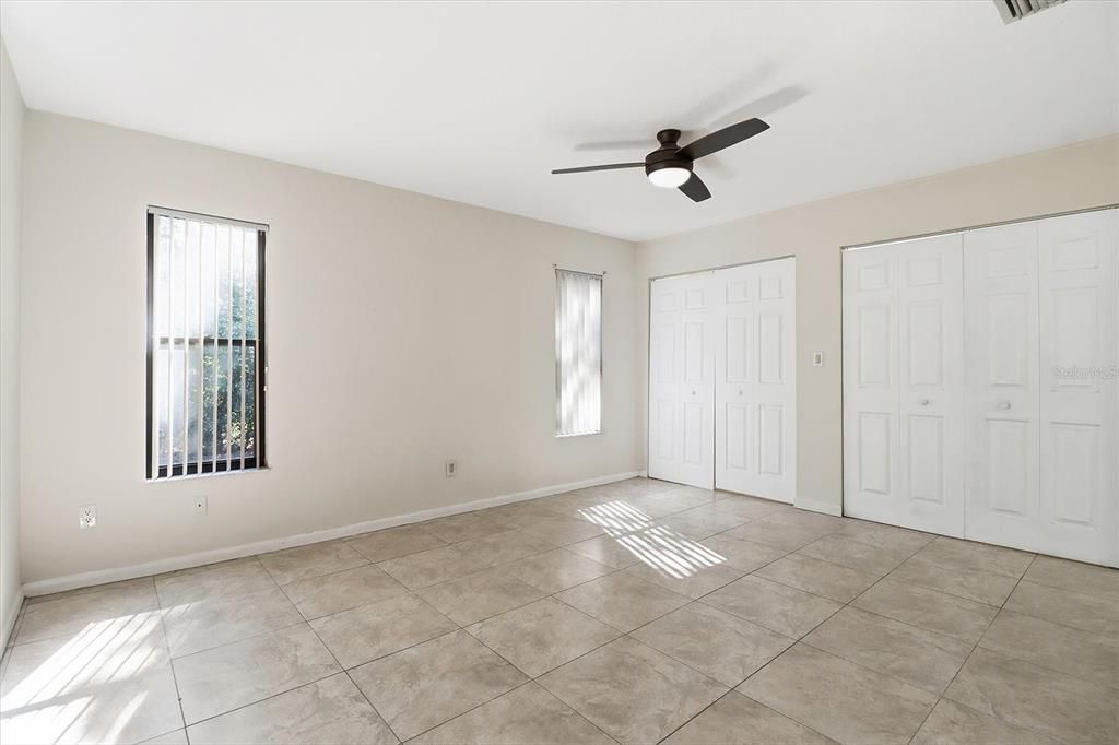 For Sale: $219,999 (2 beds, 2 baths, 1839 Square Feet)