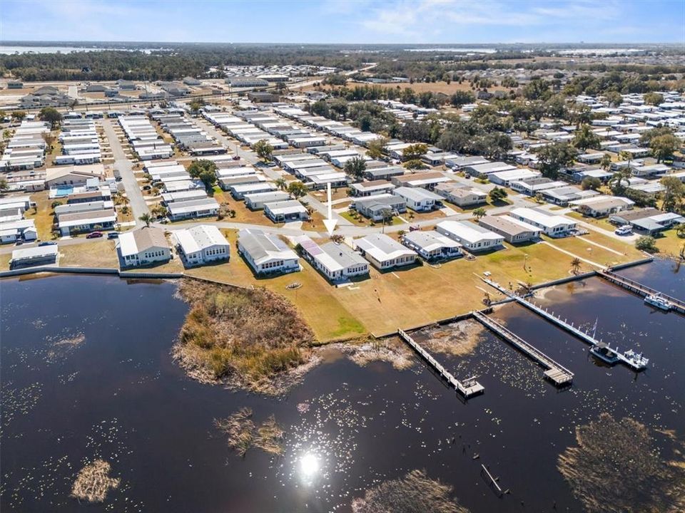 На продажу: $239,000 (2 спален, 2 ванн, 1790 Квадратных фут)