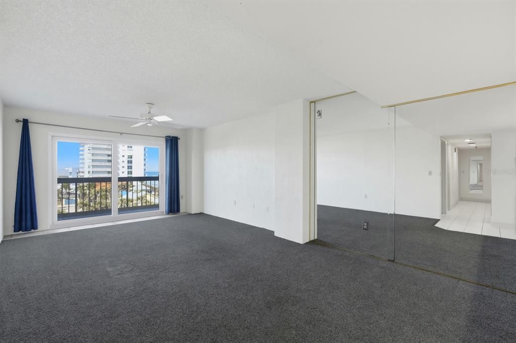 En Venta: $375,000 (2 camas, 2 baños, 1287 Pies cuadrados)