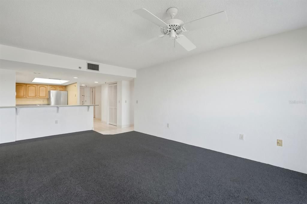 En Venta: $375,000 (2 camas, 2 baños, 1287 Pies cuadrados)