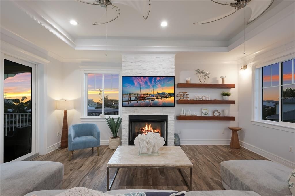 En Venta: $3,995,000 (4 camas, 3 baños, 3755 Pies cuadrados)
