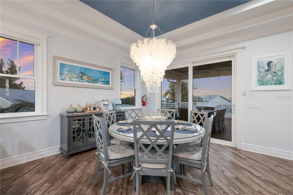 En Venta: $3,995,000 (4 camas, 3 baños, 3755 Pies cuadrados)