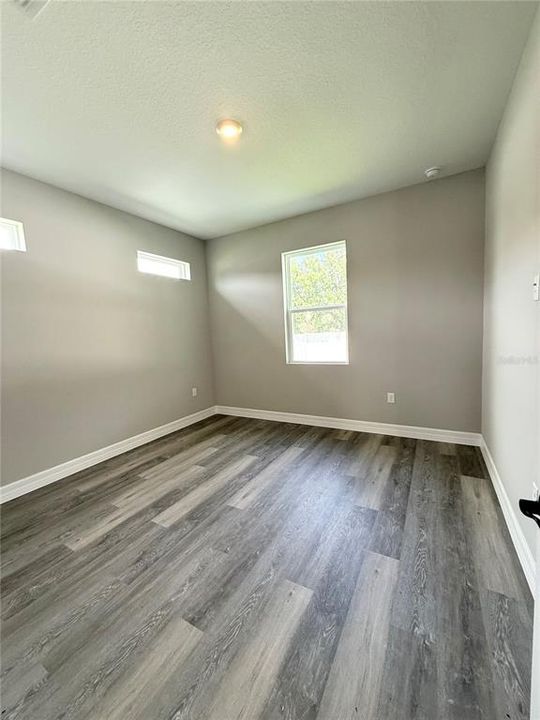 Activo con contrato: $299,900 (3 camas, 2 baños, 1446 Pies cuadrados)