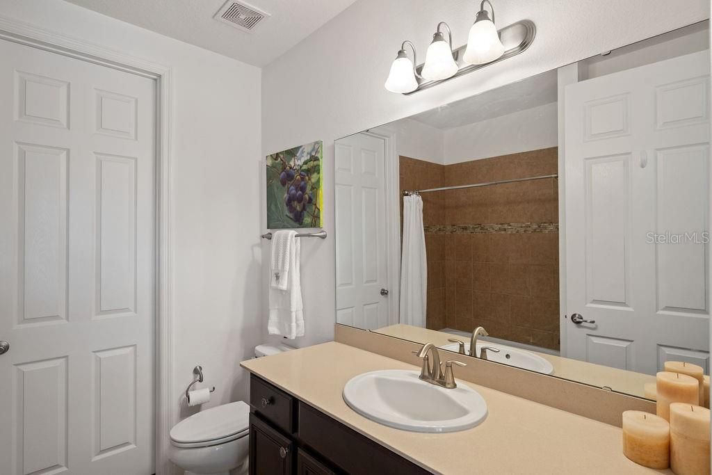 For Sale: $1,399,999 (5 beds, 5 baths, 5428 Square Feet)