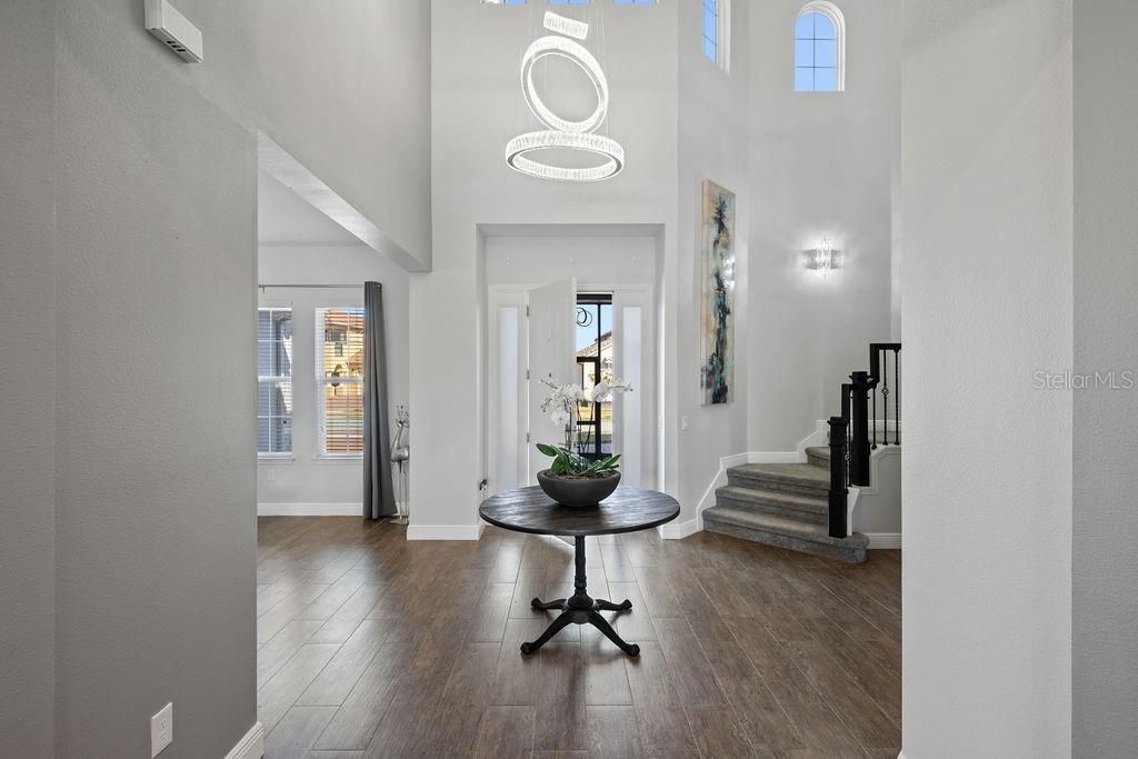 For Sale: $1,399,999 (5 beds, 5 baths, 5428 Square Feet)