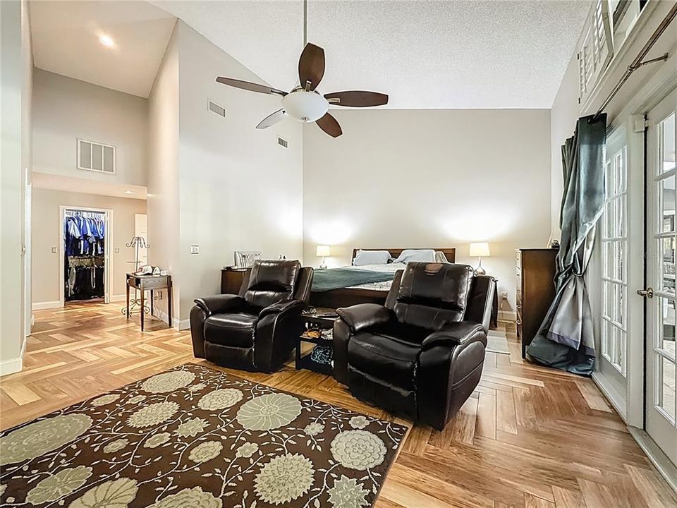 En Venta: $1,499,900 (5 camas, 4 baños, 4172 Pies cuadrados)