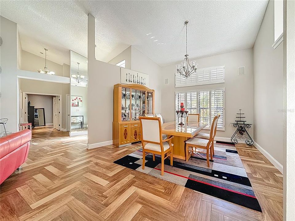 En Venta: $1,499,900 (5 camas, 4 baños, 4172 Pies cuadrados)
