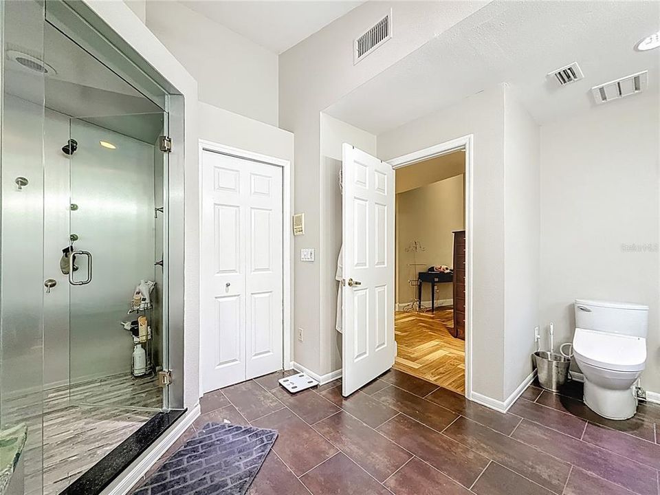 En Venta: $1,499,900 (5 camas, 4 baños, 4172 Pies cuadrados)