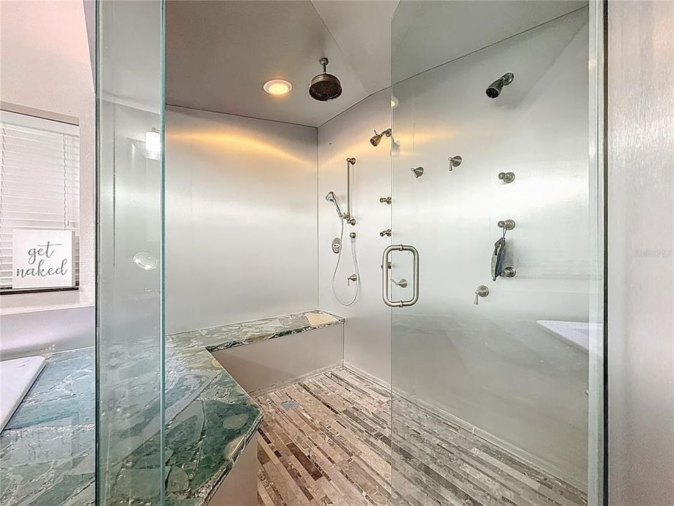 En Venta: $1,499,900 (5 camas, 4 baños, 4172 Pies cuadrados)