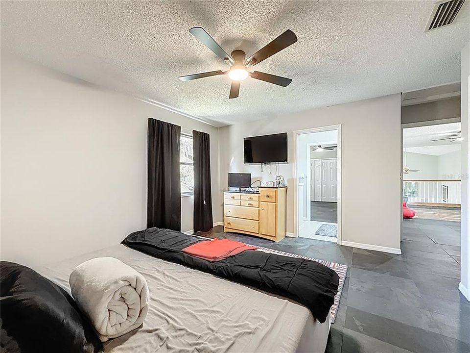 En Venta: $1,499,900 (5 camas, 4 baños, 4172 Pies cuadrados)