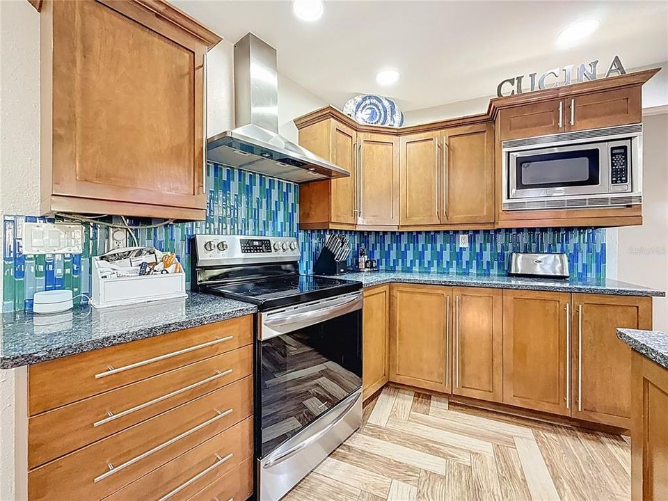En Venta: $1,499,900 (5 camas, 4 baños, 4172 Pies cuadrados)