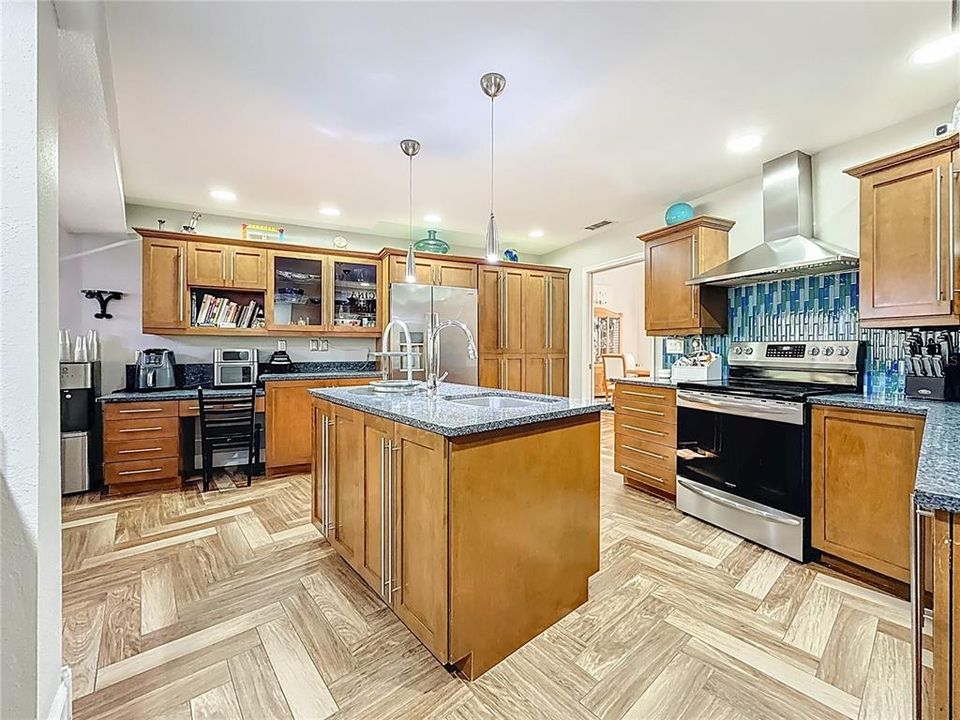 En Venta: $1,499,900 (5 camas, 4 baños, 4172 Pies cuadrados)