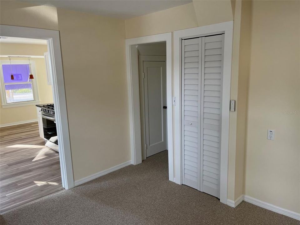 В аренду: $4,500 (3 спален, 2 ванн, 1570 Квадратных фут)
