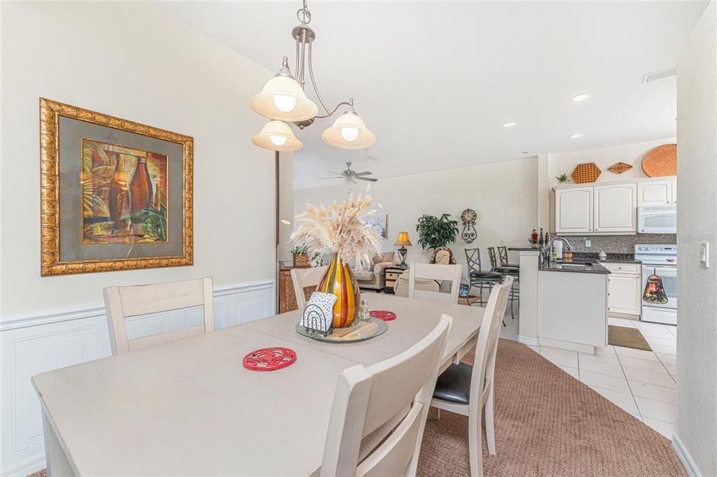 Active With Contract: $199,900 (3 beds, 2 baths, 1525 Square Feet)