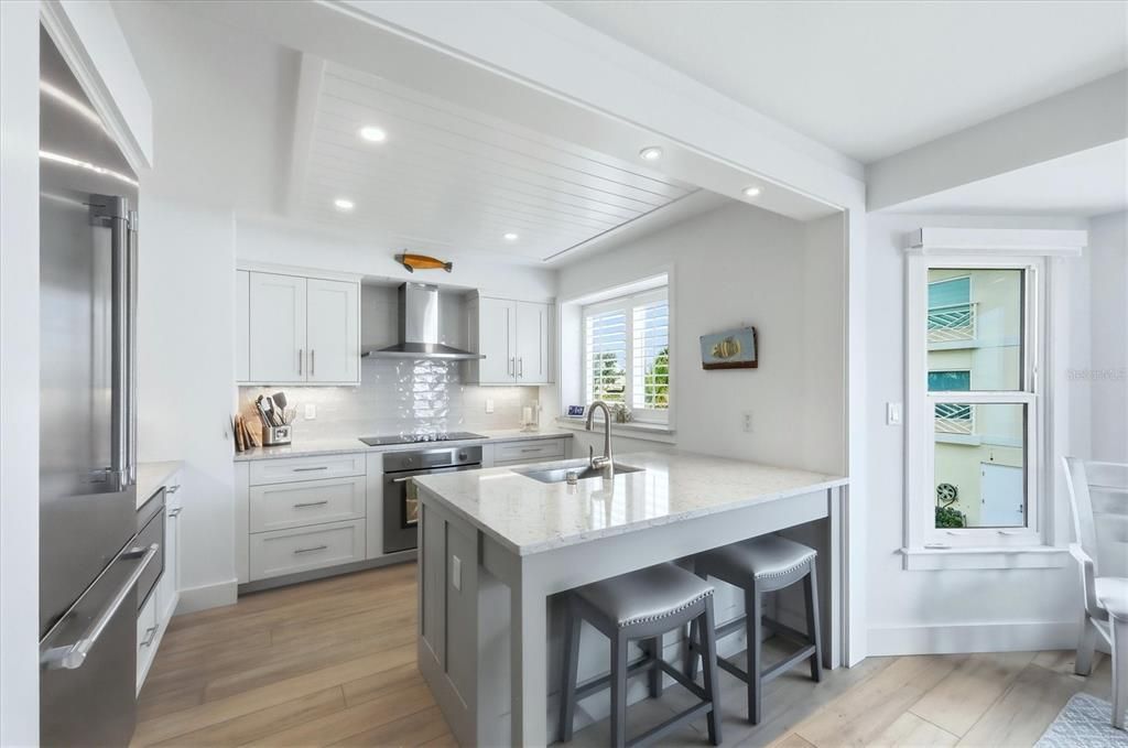 For Sale: $1,495,000 (3 beds, 3 baths, 2103 Square Feet)