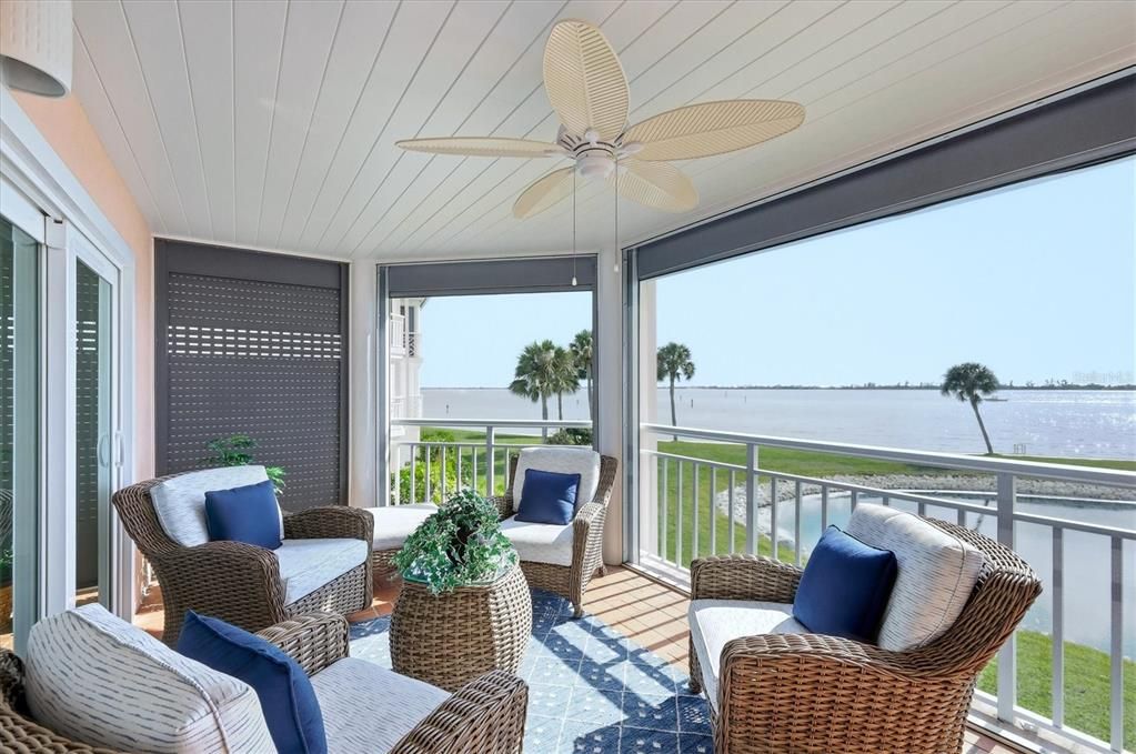 For Sale: $1,495,000 (3 beds, 3 baths, 2103 Square Feet)