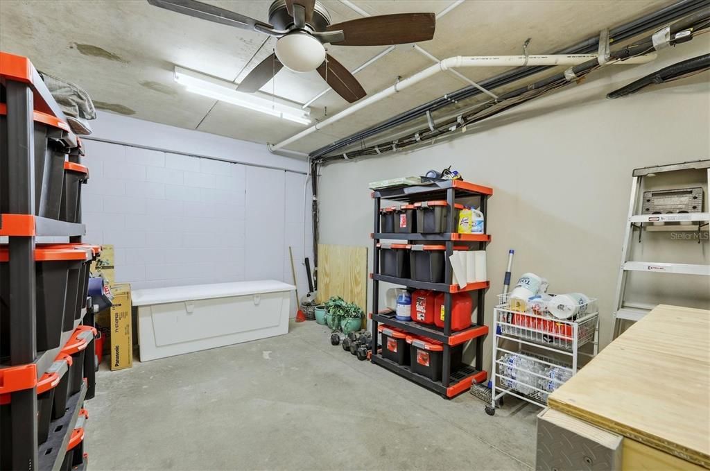 For Sale: $1,495,000 (3 beds, 3 baths, 2103 Square Feet)