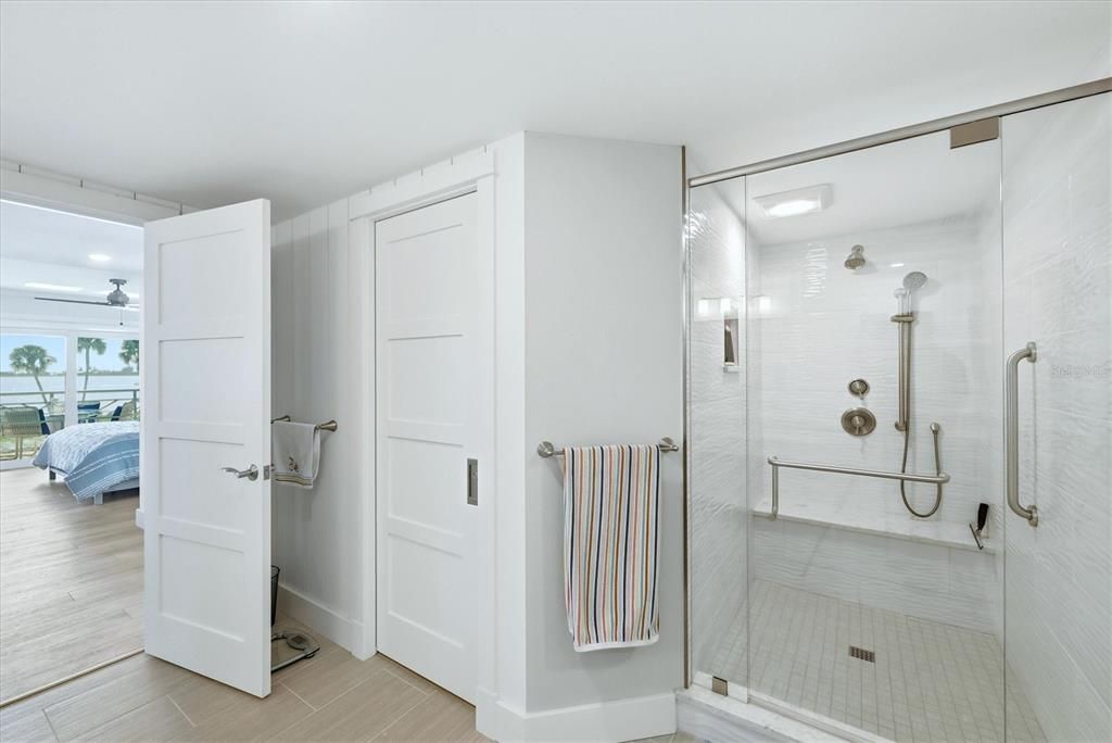 For Sale: $1,495,000 (3 beds, 3 baths, 2103 Square Feet)