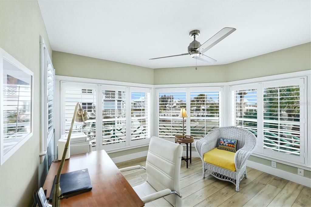 For Sale: $1,495,000 (3 beds, 3 baths, 2103 Square Feet)