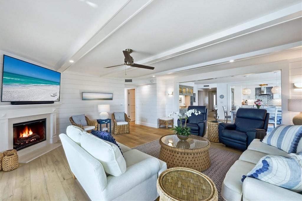 For Sale: $1,495,000 (3 beds, 3 baths, 2103 Square Feet)