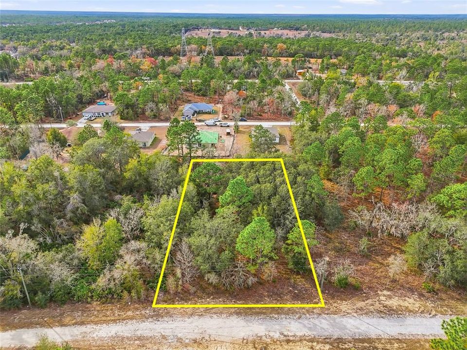 На продажу: $42,000 (0.46 acres)