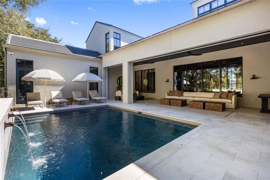 En Venta: $11,900,000 (6 camas, 6 baños, 9770 Pies cuadrados)