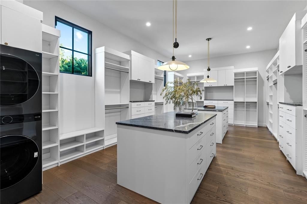 En Venta: $11,900,000 (6 camas, 6 baños, 9770 Pies cuadrados)