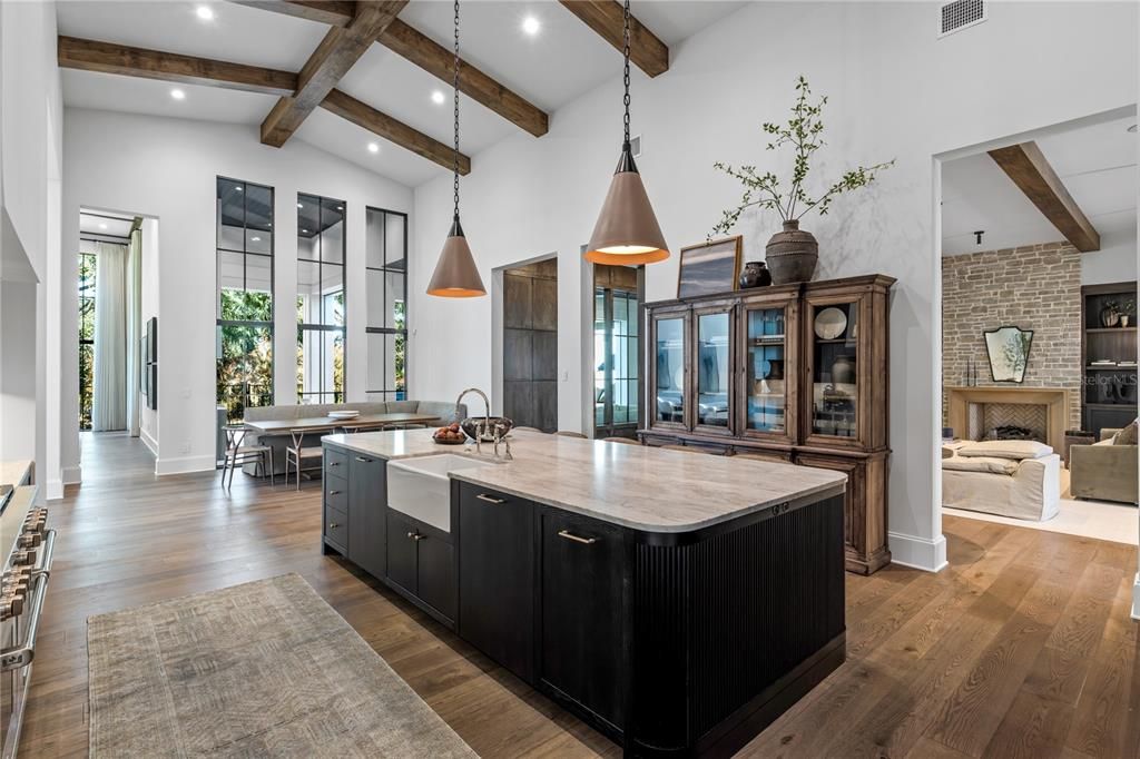En Venta: $11,900,000 (6 camas, 6 baños, 9770 Pies cuadrados)