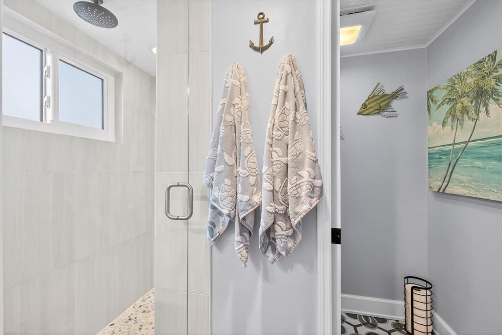 Activo con contrato: $545,000 (3 camas, 2 baños, 2164 Pies cuadrados)